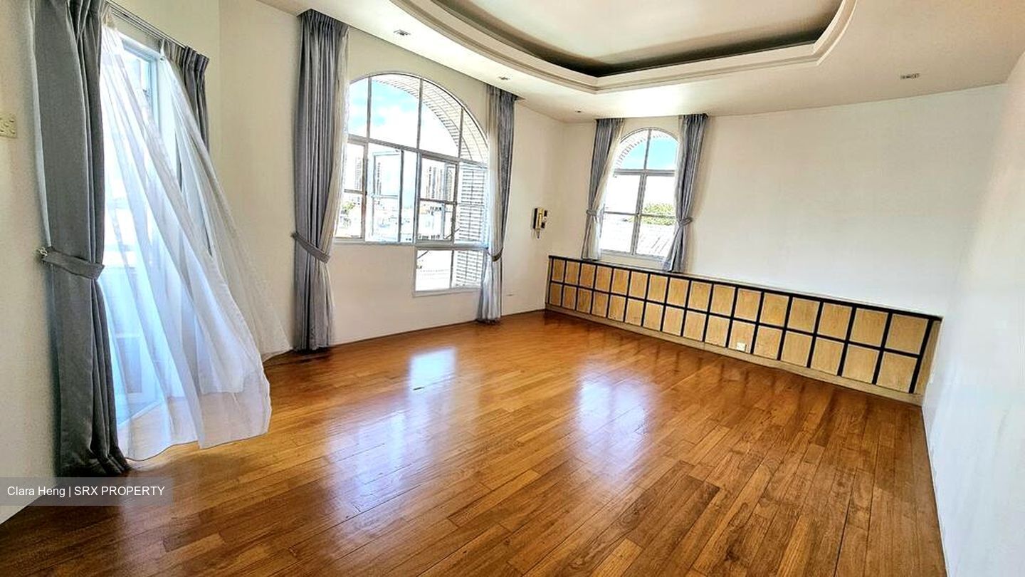 Lucky Heights (D16), Semi-Detached #432618941